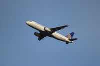 N402UA @ KSEA - United Airlines. A320-232. N402UA cn 439. Seattle Tacoma - International (SEA KSEA). Image © Brian McBride. 15 June 2013 - by Brian McBride
