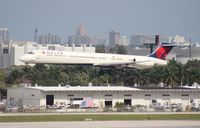 N919DL @ FLL - Delta MD-88