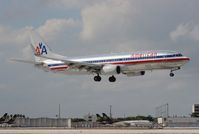 N923AN @ MIA - American 737-800 - by Florida Metal