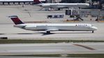 N929DL @ MIA - Delta MD-88