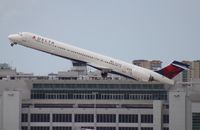 N933DN @ MIA - Delta MD-90 - by Florida Metal