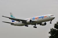 CS-TFS @ EGKK - Approach 08 - by John Coates