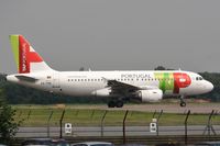 CS-TTH @ EGKK - Lining up 08 - by John Coates