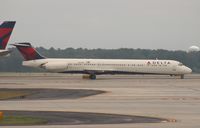 N941DL @ ATL - Delta MD-88