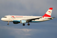 OE-LBQ @ LOWW - Austrian Airlines A320