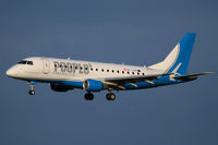 OE-LMK @ LOWW - People's Viennaline ERJ170