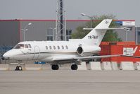 YR-NAY @ LOWW - Hawker 900XP
