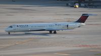 N960DL @ MIA - Delta MD-88