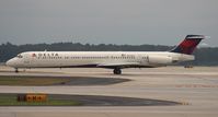 N979DL @ ATL - Delta MD-88