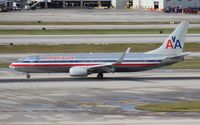N990AN @ MIA - American 737-800 - by Florida Metal