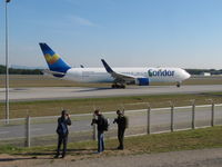 D-ABUB @ EDDF - Close taxi - by CityAirportFan