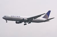 N642UA @ EGLL - Approach 27L - by John Coates