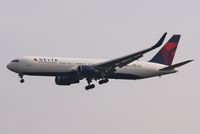 N1602 @ EGLL - Approach 27L - by John Coates