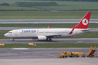 TC-JGM @ LOWW - Turkish Airlines Boeing 737