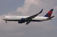 N16065 @ EGLL - Arriving 27L - by John Coates
