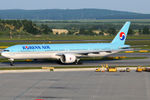 HL7784 @ VIE - Korean Air - by Chris Jilli