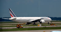 F-GZNA @ KIAH - Taxi to park Houston - by Ronald Barker