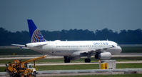 N498UA @ KIAH - Taxi Houston - by Ronald Barker