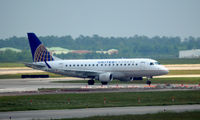N635RW @ KIAH - Taxi Houston - by Ronald Barker
