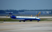 N833HK @ KIAH - Taxi Houston - by Ronald Barker