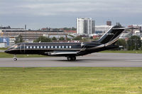 G-CEYL @ BMA - Lining up runway 30.