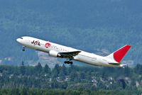 JA623J @ YVR - Departure to Narita