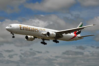 A6-EMS @ FIMP - Approaching rwy 14 at Plaisance. - by Arjun Sarup