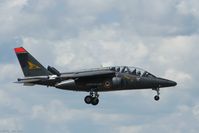 E32 @ LFSD - Landing - by Thierry BEYL