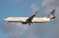 N75432 @ TPA - United 737-900 - by Florida Metal