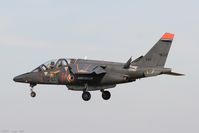 E87 @ LFSD - 102-LC, before landing- No squadron insignia - by Thierry BEYL