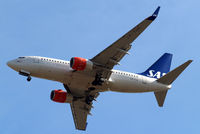 LN-TUM @ EGLL - Boeing 737-705 [29098] (SAS Scandinavian Airlines) Home~G 15/07/2013. On approach 27R.