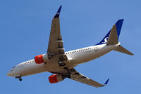 LN-TUM @ EGLL - Boeing 737-705 [29098] (SAS Scandinavian Airlines) Home~G 15/07/2013. On approach 27R.