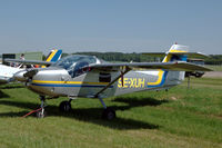 SE-XUH @ ESOW - MFI-15 parked at Västerås Hässlö airport, Sweden