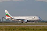 LZ-FBD @ LBSF - Taxiing TWY H to holding point RWY 09 - by Geleto59