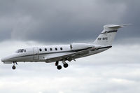 PH-MFX @ ESSB - On short final for runway 30.