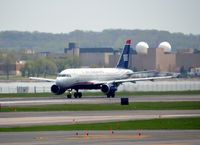 N749US @ KDCA - Takeoff Reagan - by Ronald Barker