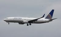 N37298 @ KSEA - Boeing 737-800