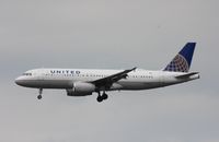 N466UA @ KSEA - Airbus A320