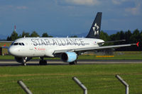 OE-LBX @ LOWL - oe-lbx - by Jan Ittensammer
