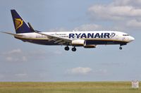 EI-DYY @ EGSS - On finals - by John Coates