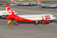 OE-LER @ LOWW - Niki A320 - by Thomas Ranner