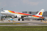 EC-LUL @ LOWW - Iberia A320 - by Thomas Ranner
