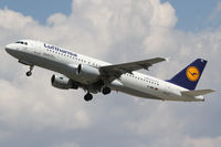D-AIPL @ LOWW - Lufthansa A319 - by Thomas Ranner