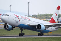 OE-LAT @ LOWW - Austrian B767 - by Thomas Ranner