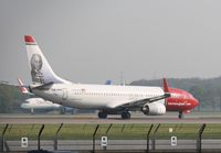 LN-NON @ EGKK - Rolling 08 - by John Coates