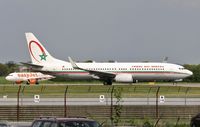 CN-ROA @ EGKK - Departing - by John Coates