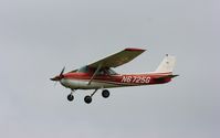 N6725G @ 7V3 - Cessna 150L - by Mark Pasqualino