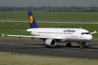 D-AIQC @ EDDL - Airbus 320 Lufthansa - by Triple777