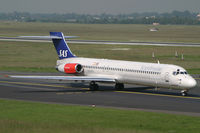 LN-ROZ @ EDDL - MD81 SAS - by Triple777
