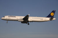 D-AIRH @ EBBR - Airbus 321 Lufthansa
